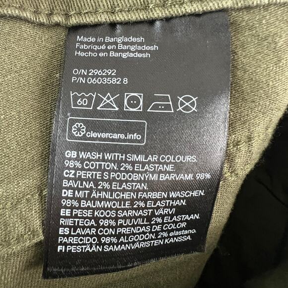 H&M Olive Green Short Cotton Denim Mid-Rise Dark Wash Roll Cuff Zip Fly Size 2 - Picture 5 of 5